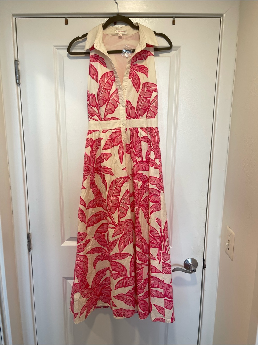 Sleeveless Collared Maxi Dress with Tropical Pink Leaf Print